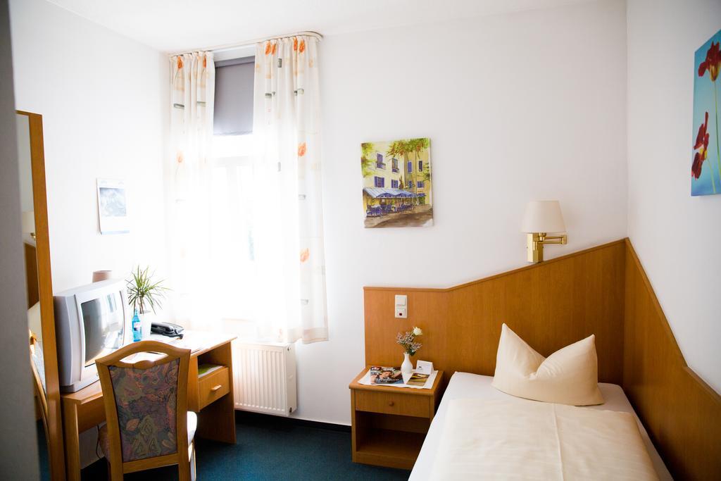 Stadthotel Kolpinghaus - Vier Ecken Werne Room photo